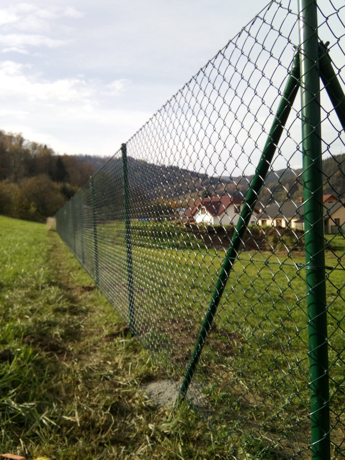 Oplocení RD Štěpánov nad Svratkou AB Ploty dodáváme a montujeme ploty